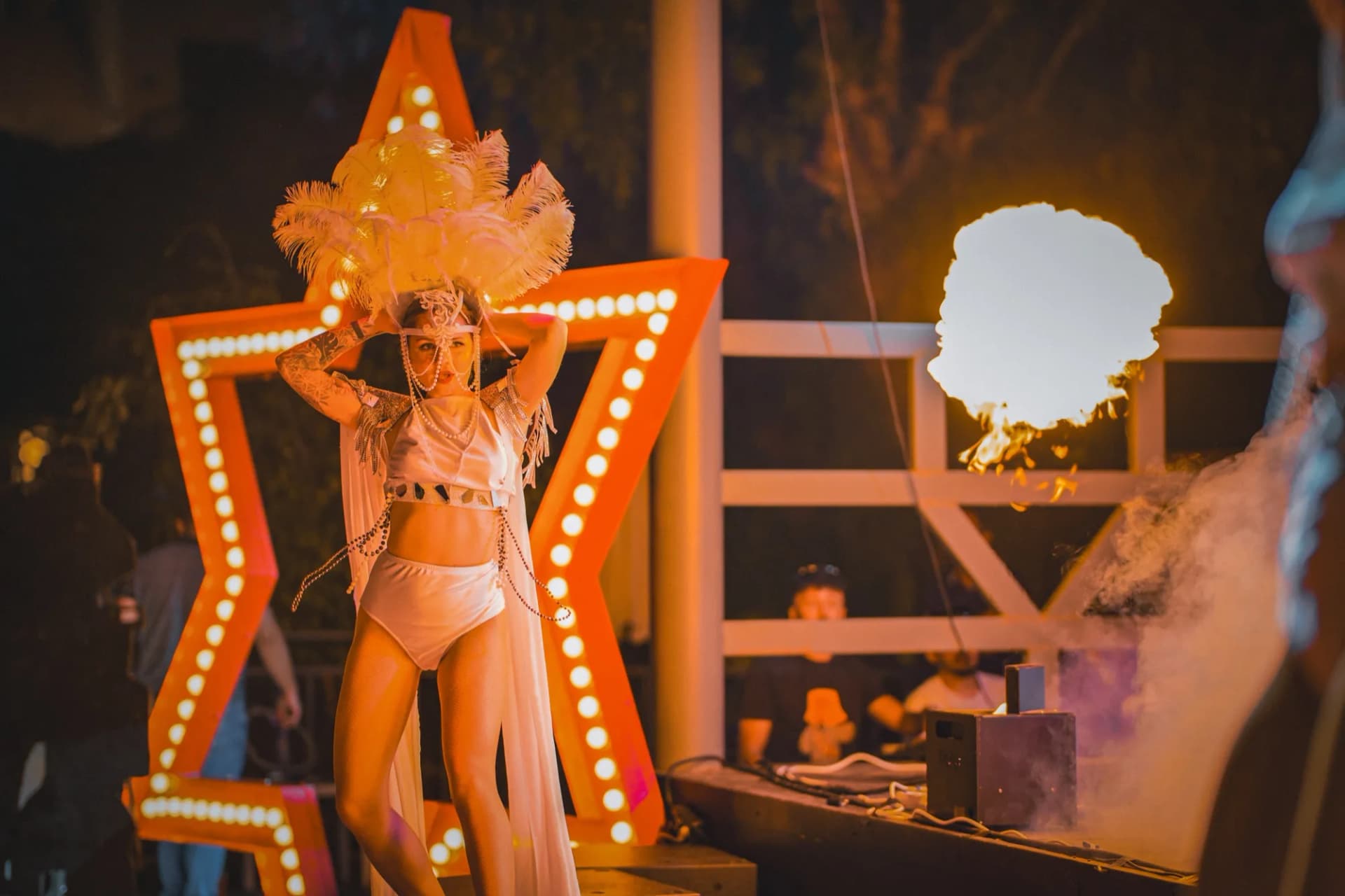 Hollywood Party — Major Event